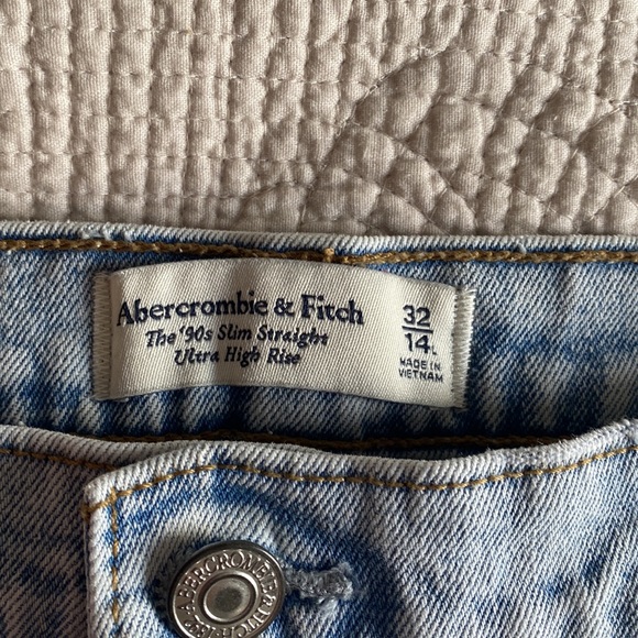 LONG! Abercrombie 90s slim straight ultra high rise - Picture 2 of 3